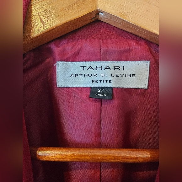 Tahari ASL Two Piece Pant Suit - Picture 15 of 16